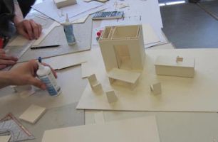 Die Entstehung eines Modells für ein Gebäude im ÜK 3