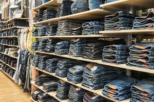 laden um damenjeans zu kaufen zurich Jeans - Corner AG
